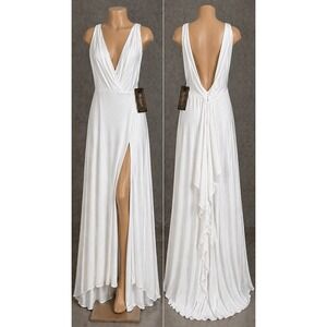 Mac Duggal White Bridal Maxi Dress Plunge V Neck Size 6 Slit Formal
